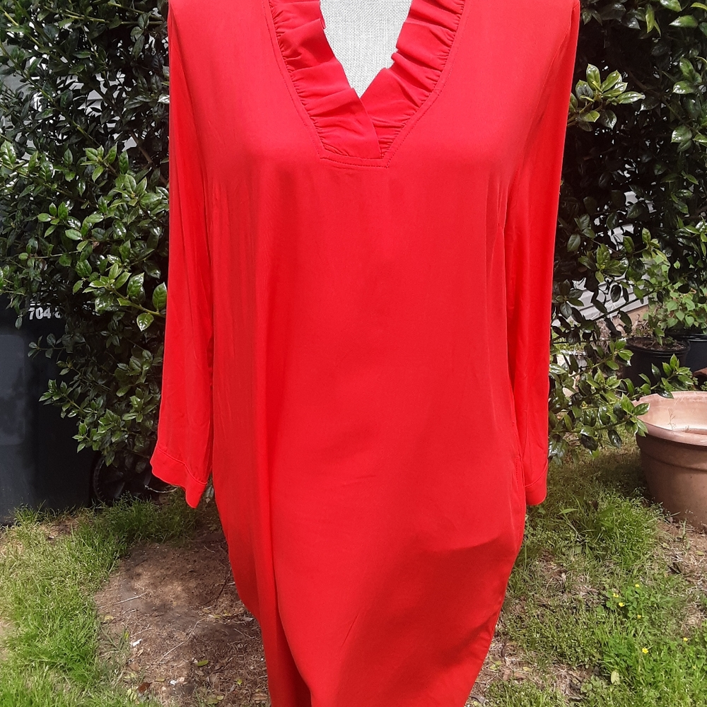 CROWN & IVY RED DRESS COVER UP